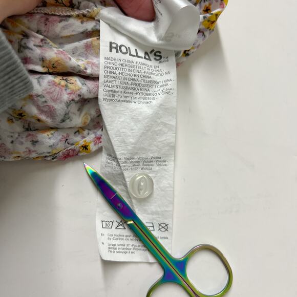 rollas dainty floral print boho balloon sleeve button back cropped blouse top - Picture 8 of 8